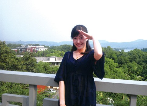 解放軍最新魅力女兵出爐:基層氣質美女多