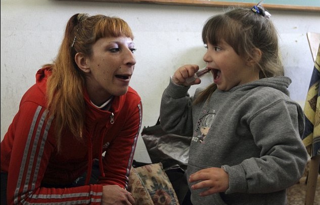 出生就陪母親坐牢 阿根廷監獄無辜孩子境遇令人心酸