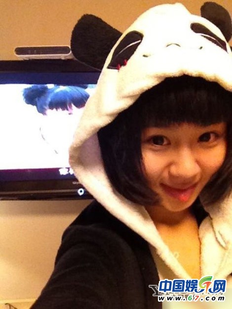 李小璐楊冪萌過90后楊紫 明星裝嫩自拍秘籍