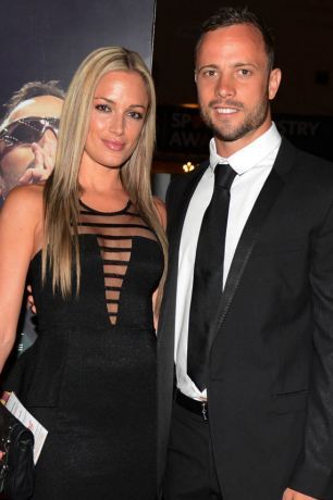 現場照片顯示“刀鋒戰士”女友或被反鎖浴室隔門槍殺