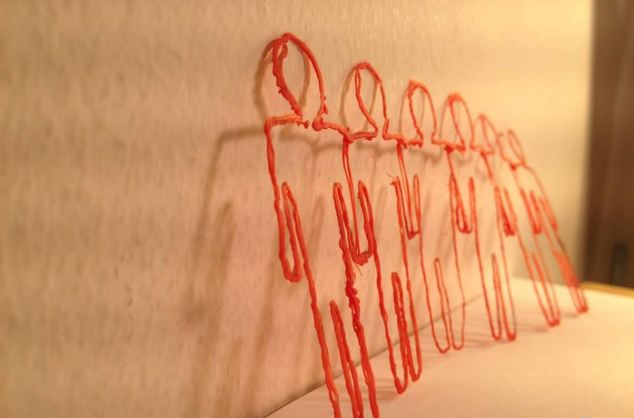 3D創(chuàng)意來(lái)襲:神奇涂鴉筆空中揮舞作畫(huà) 立體動(dòng)物T恤栩栩如生