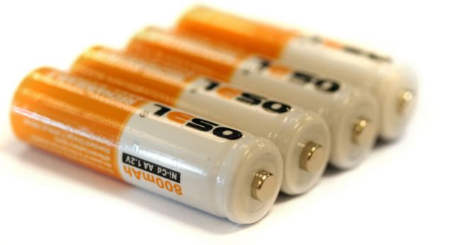 數(shù)秒內(nèi)完成手機(jī)充電!超級(jí)電容器或引發(fā)電池革命