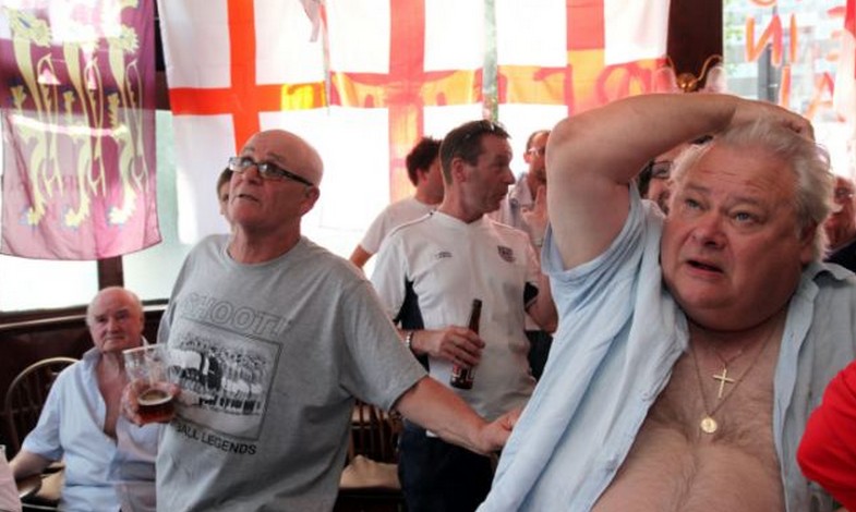 巴西為肥胖球迷設專座 承重250多公斤票價翻番