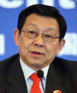 商務部長：對今年外貿增長持“審慎樂觀”態度