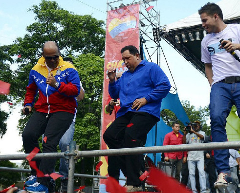 委內瑞拉總統查韋斯逝世 舊照回顧精彩一生