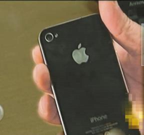 無視曝光 蘋果售后政策無調整 周大生還在賣