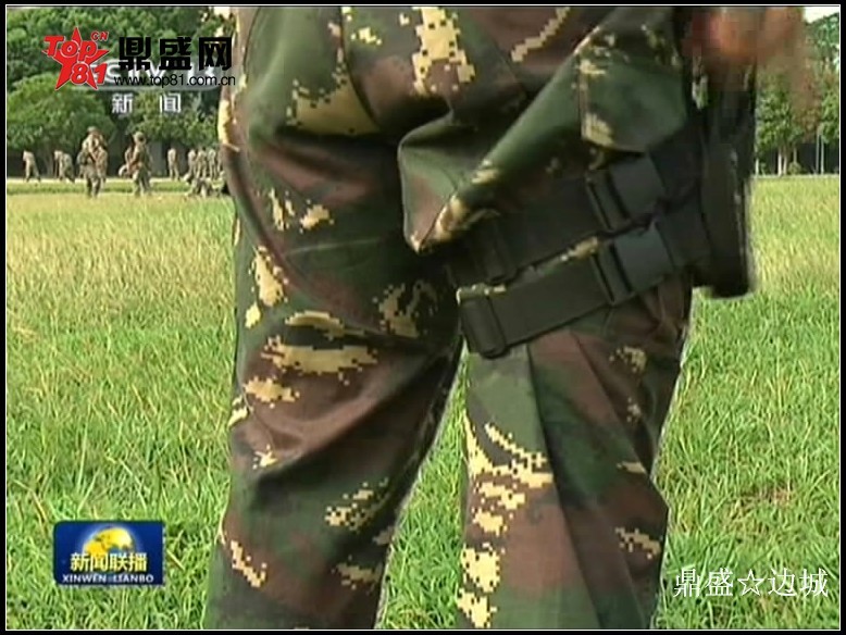 我特種兵自創腳跟踢槍上膛動作 可先敵擊發