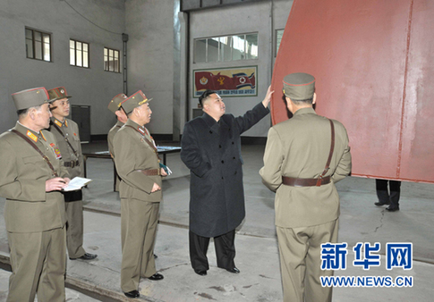 外媒稱朝軍進入戰(zhàn)斗準(zhǔn)備狀態(tài) 隨時準(zhǔn)備導(dǎo)彈攻擊