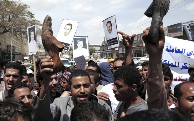 為提高本國公民就業(yè) 沙特擬驅逐“無證”外籍雇員