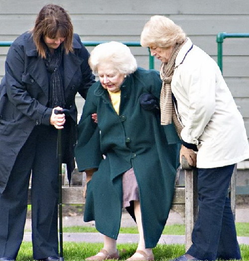 身體欠佳、丈夫去世 “鐵娘子”撒切爾晚年遭重創