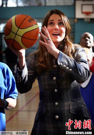 凱特王妃產后擬帶嬰暫住娘家 父母購豪宅等抱孫