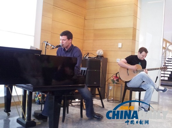 瑞士“音樂大使”首次來華巡演 自稱不懼語言障礙