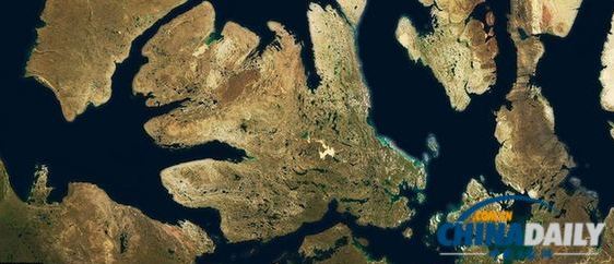 30萬張衛星照片拼成無云地圖集 提供俯瞰獨特視野