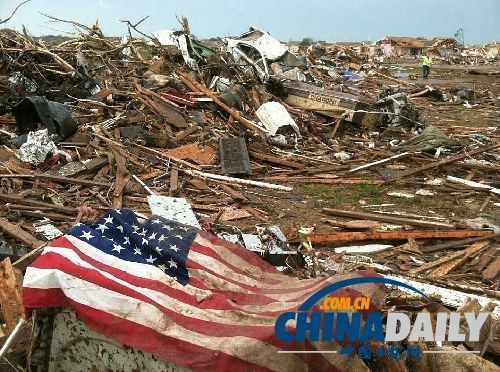 美國俄克拉荷馬市郊遭龍卷風重創 近百人死亡