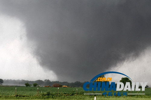 美國俄克拉荷馬市郊遭龍卷風重創 近百人死亡