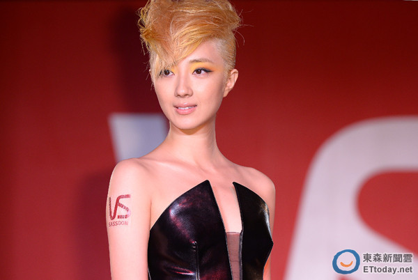 桂綸鎂為代言走狂野路線 最愛一頭金發(fā)申請保留