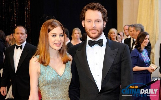 Facebook首任總裁豪華婚禮破壞環境 被罰250萬美元