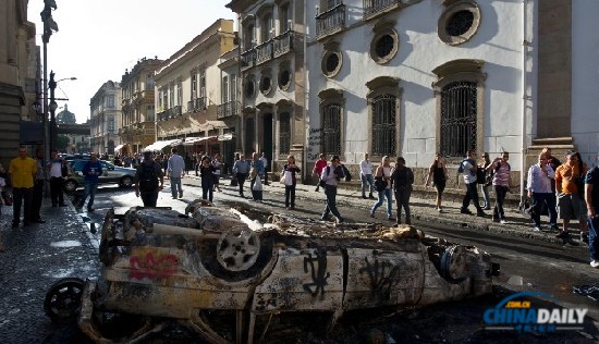 組圖：從圣保羅到里約熱內盧 示威游行席卷巴西