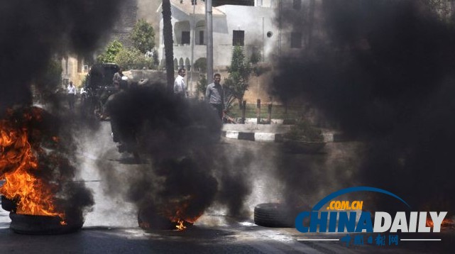 穆爾西支持者與反對者發生沖突 至少27人受傷