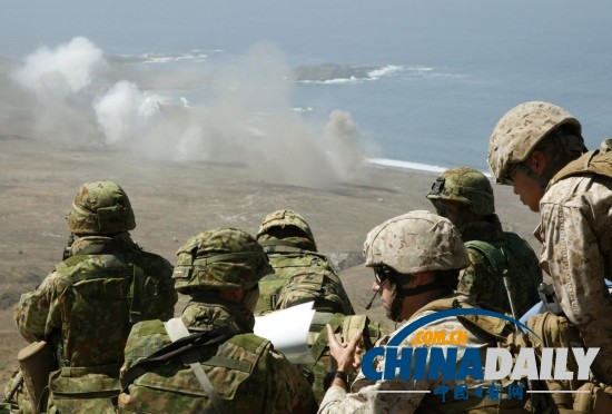 日自衛(wèi)隊(duì)首次與美軍舉行實(shí)彈射擊訓(xùn)練 加強(qiáng)離島防衛(wèi)