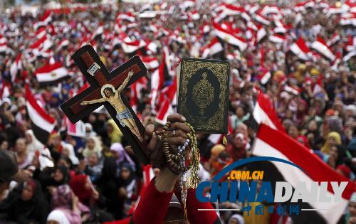 穆兄會呼吁抵制軍方罷黜拘禁穆爾西 今舉行大規模抗議