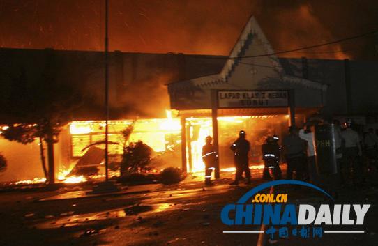 印尼監獄暴動約200囚犯出逃 包括15名恐怖分子