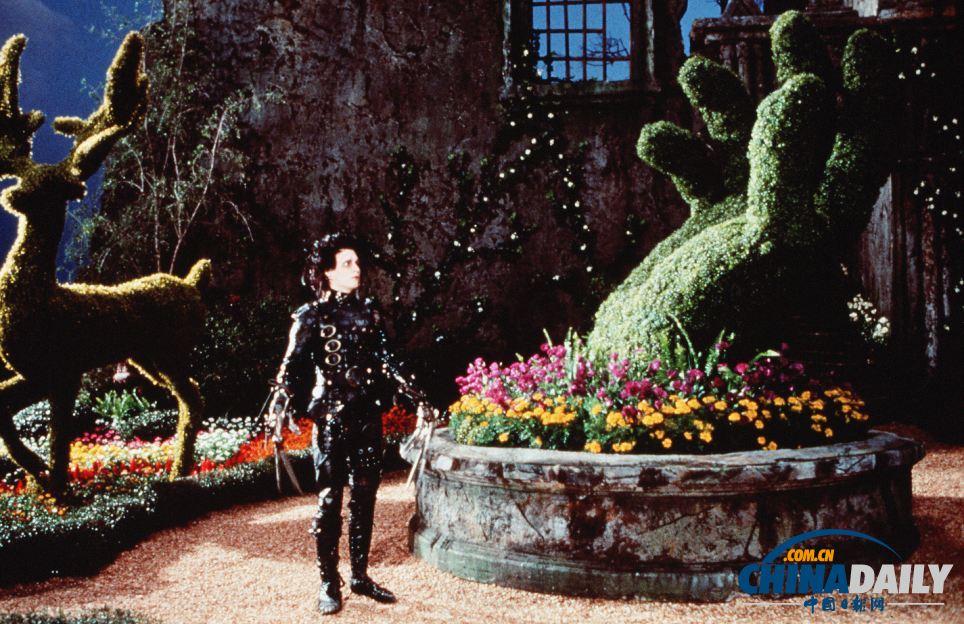 國際立體花壇大賽：和剪刀手愛德華“一決高下”