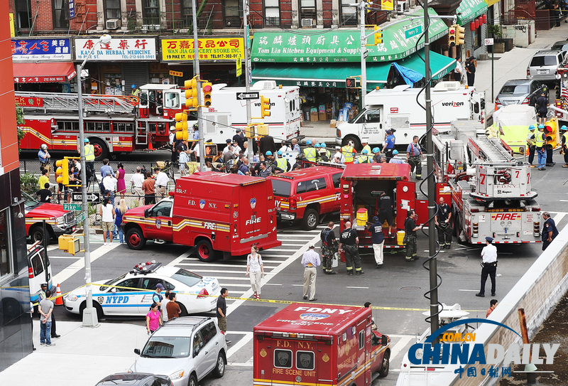 紐約唐人街華人商鋪區爆炸起火 十余人受傷