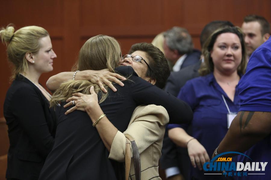 槍殺非洲裔少年嫌犯被裁定無罪 美國民眾示威抗議