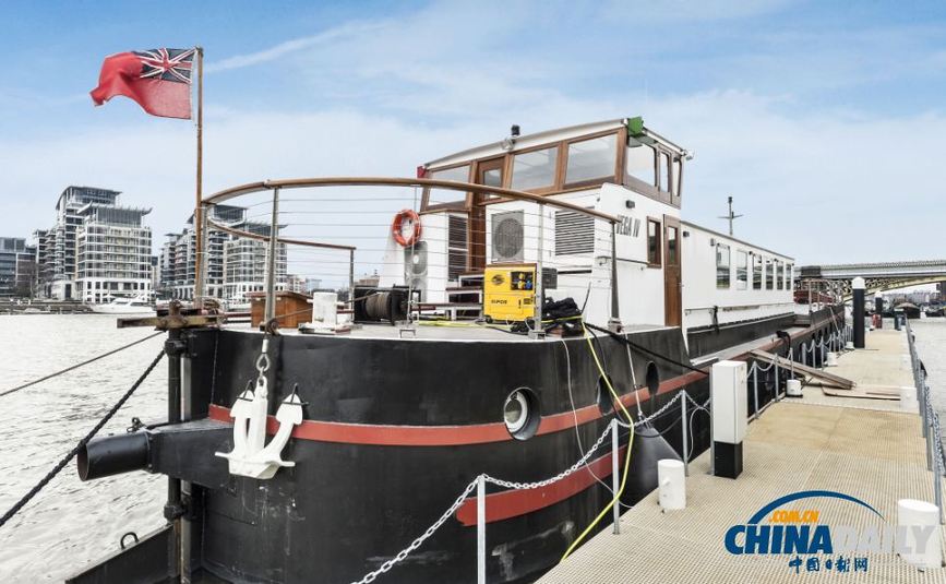 創意無限！舊運煤船改造成豪華“漂浮公寓”（組圖）