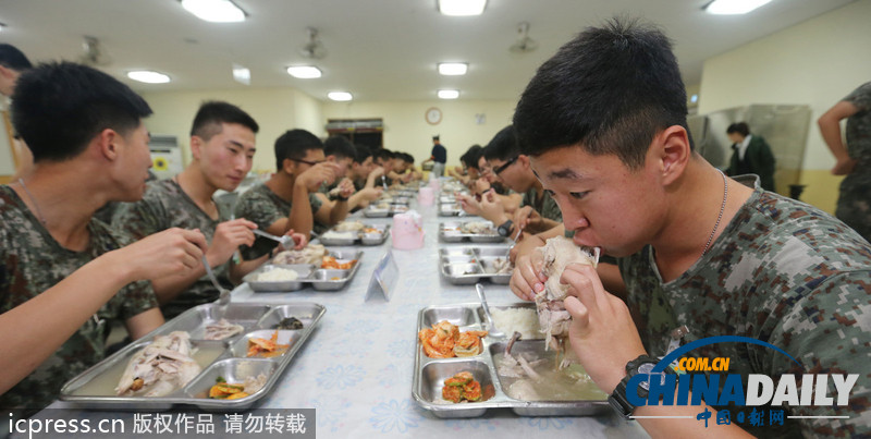 美味大補超幸福！韓國陸軍訓練食譜加入鮑魚參雞湯