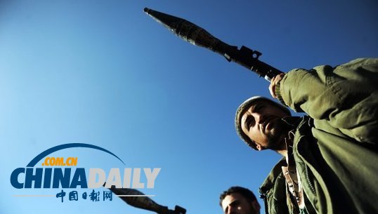 敘反對派領(lǐng)導人將會見奧朗德 擬尋求法國武器援助