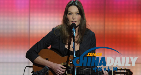 布呂尼否認個人網站由納稅者埋單 欲起訴“造謠者”