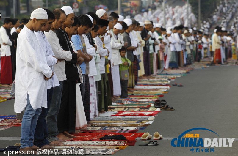 全球穆斯林慶祝開齋節（高清組圖）
