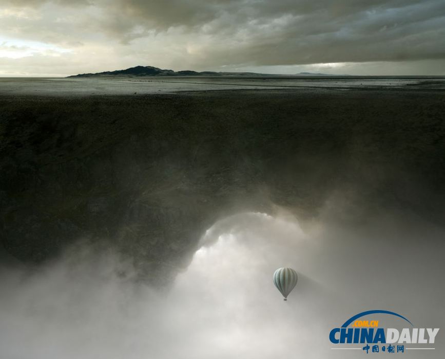 波蘭藝術(shù)家用照片和電腦技術(shù)打造神秘夢(mèng)幻世界（組圖）