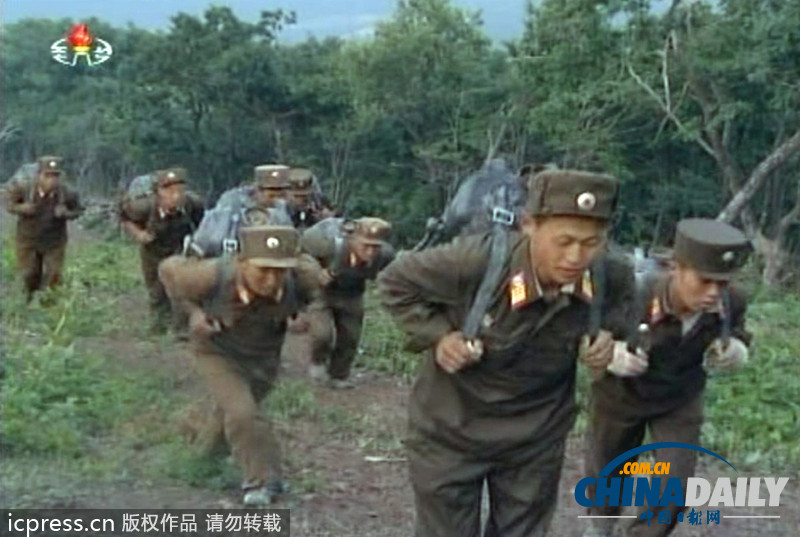 朝鮮欲建滑雪場 軍人響應號召爬山運送物資