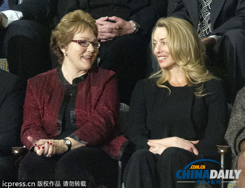 喬布斯遺孀被曝與華盛頓前市長(zhǎng)戀愛(ài)