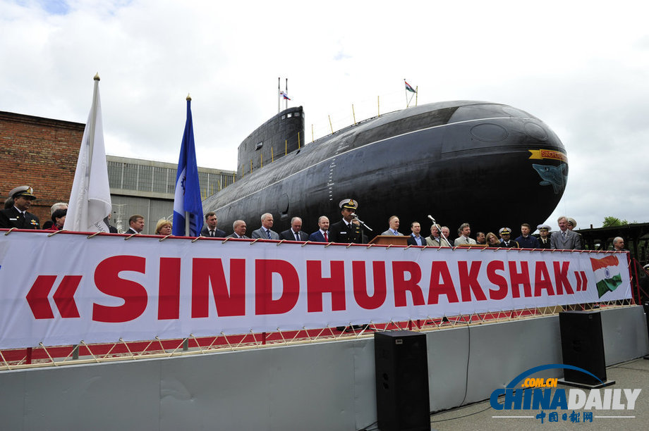 印度海軍潛水艇爆炸起火 18人失蹤（組圖）