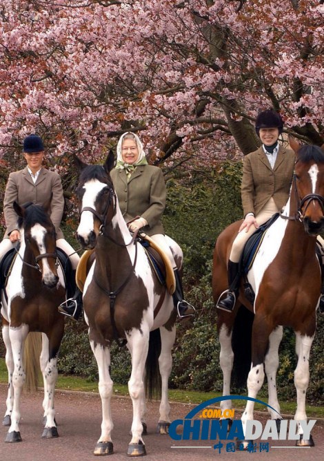 伊麗莎白女王童年照曝光 戀馬情結從小展現（圖）