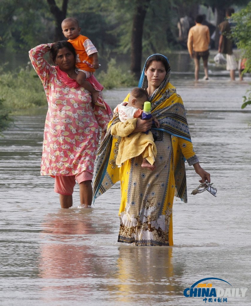 巴基斯坦洪水已造成至少108人遇難 形勢(shì)嚴(yán)峻（高清組圖）