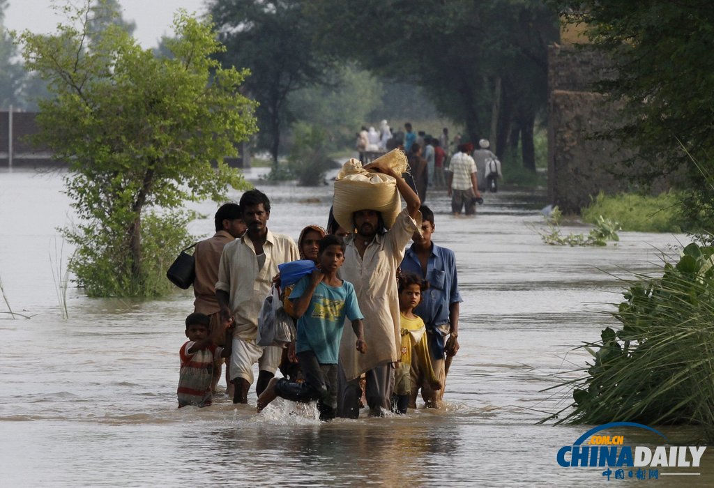 巴基斯坦洪水已造成至少108人遇難 形勢嚴峻（高清組圖）
