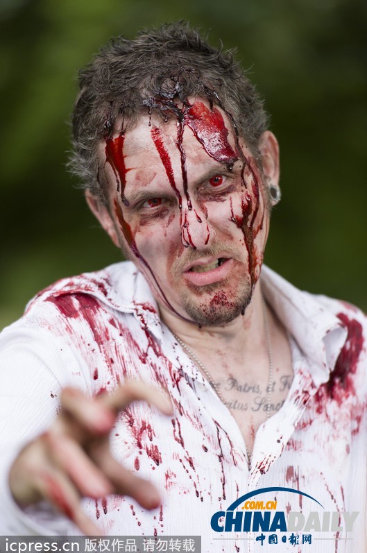 英國開設僵尸培訓課程 教人們如何做喪尸（組圖）