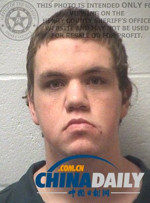 美國一小學發生槍擊案 秘書一度被綁架學生有驚無險