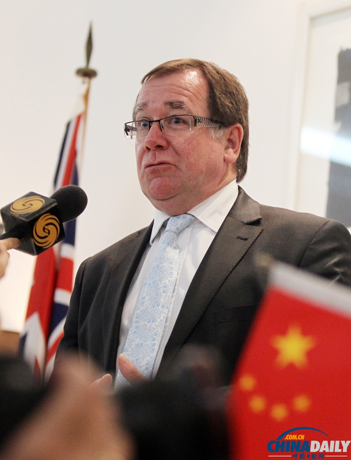 新西蘭外長訪華舉行媒體見面會 回應(yīng)恒天然毒奶粉事件