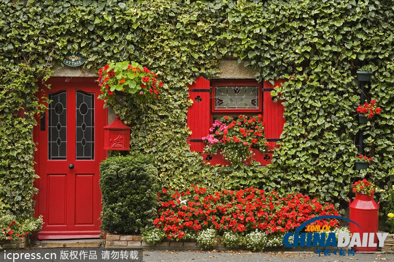 漫步歐洲田園小鎮(zhèn) 邂逅花窗邊的浪漫（高清組圖）