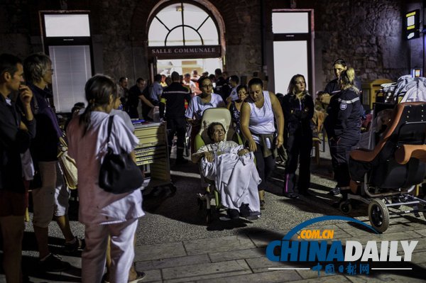 法國東南部一養(yǎng)老院大樓起火 3人死亡