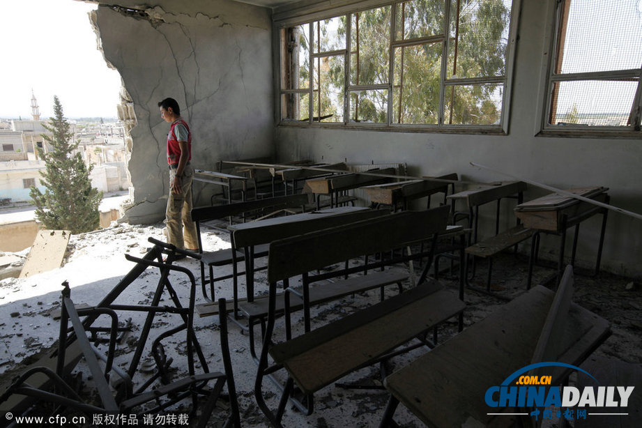 廢墟、馬路 上學之夢如此美好如此奢侈（組圖）
