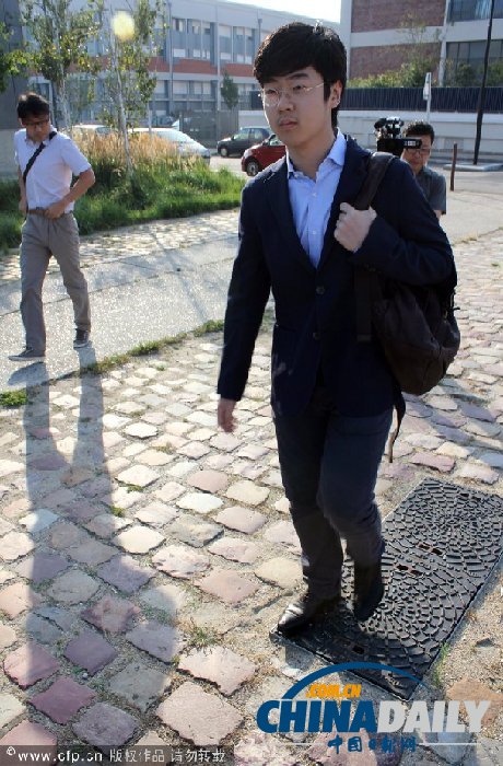 巴黎跟拍金正恩侄子上學 舉手投足大牌范兒（組圖）