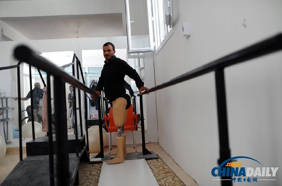 敘利亞內戰致殘人員在土耳其醫院接受康復治療（圖）