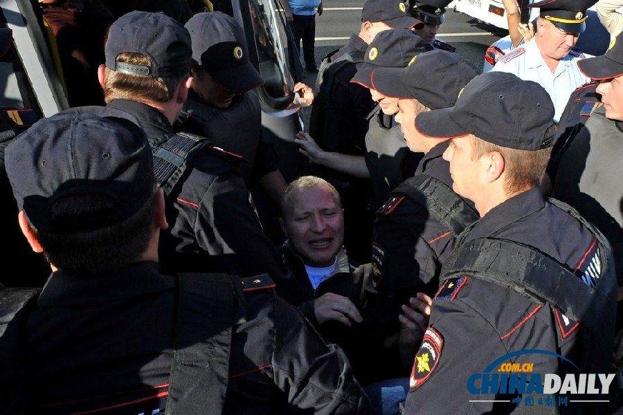 俄圣彼得堡反G20峰會示威 大罵普京奧巴馬（組圖）